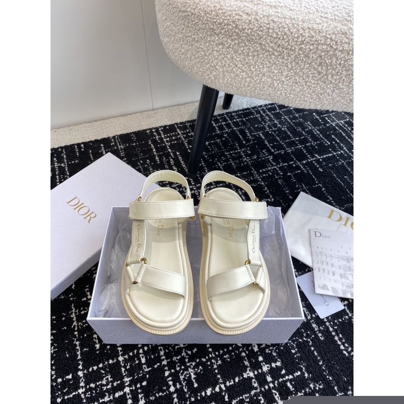 ch**an D*or slippers